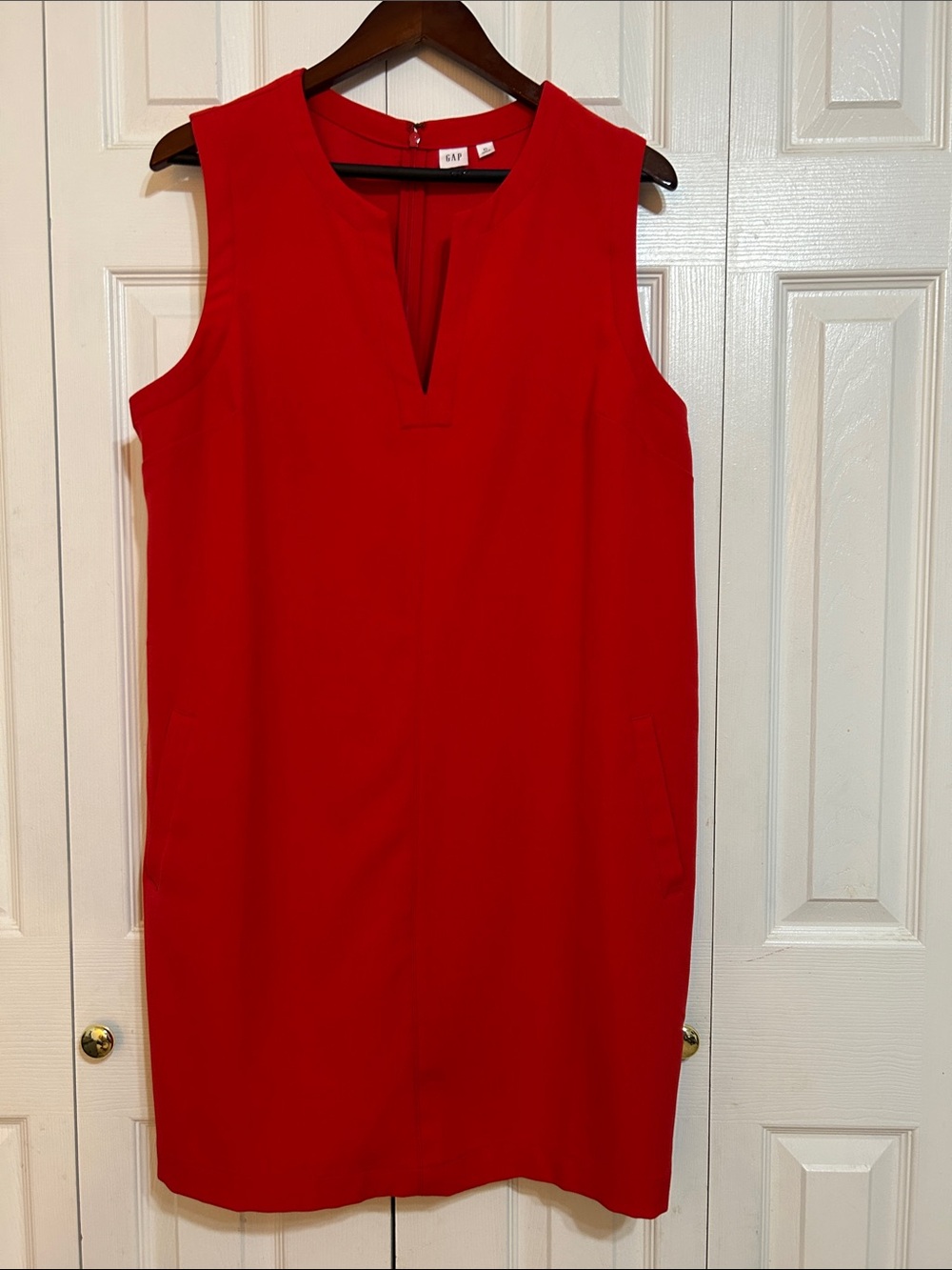 GAP Red Sleeveless Shift Dress